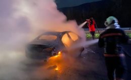 Anadolu Otoyolu’nda kontrolden çıkan otomobil yandı!